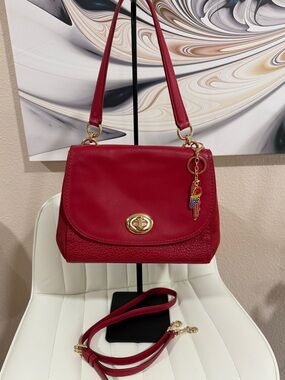 COACH FAYE with CROSSBODY STRAP